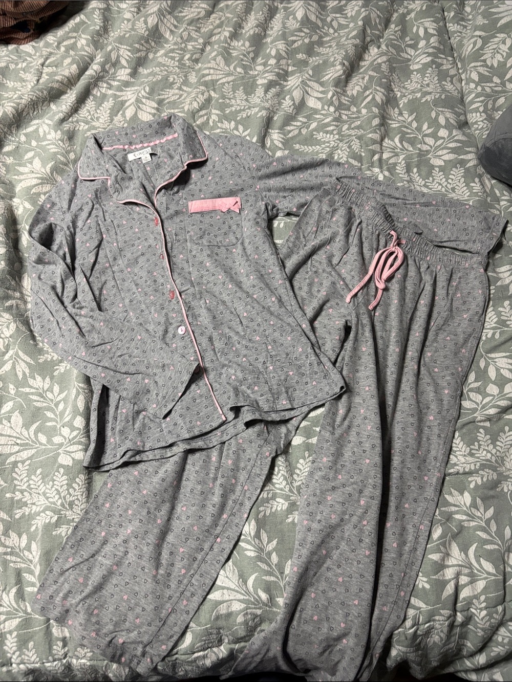 Ellen Tracy Gray Pajama Set with Pink Piping and Drawstring